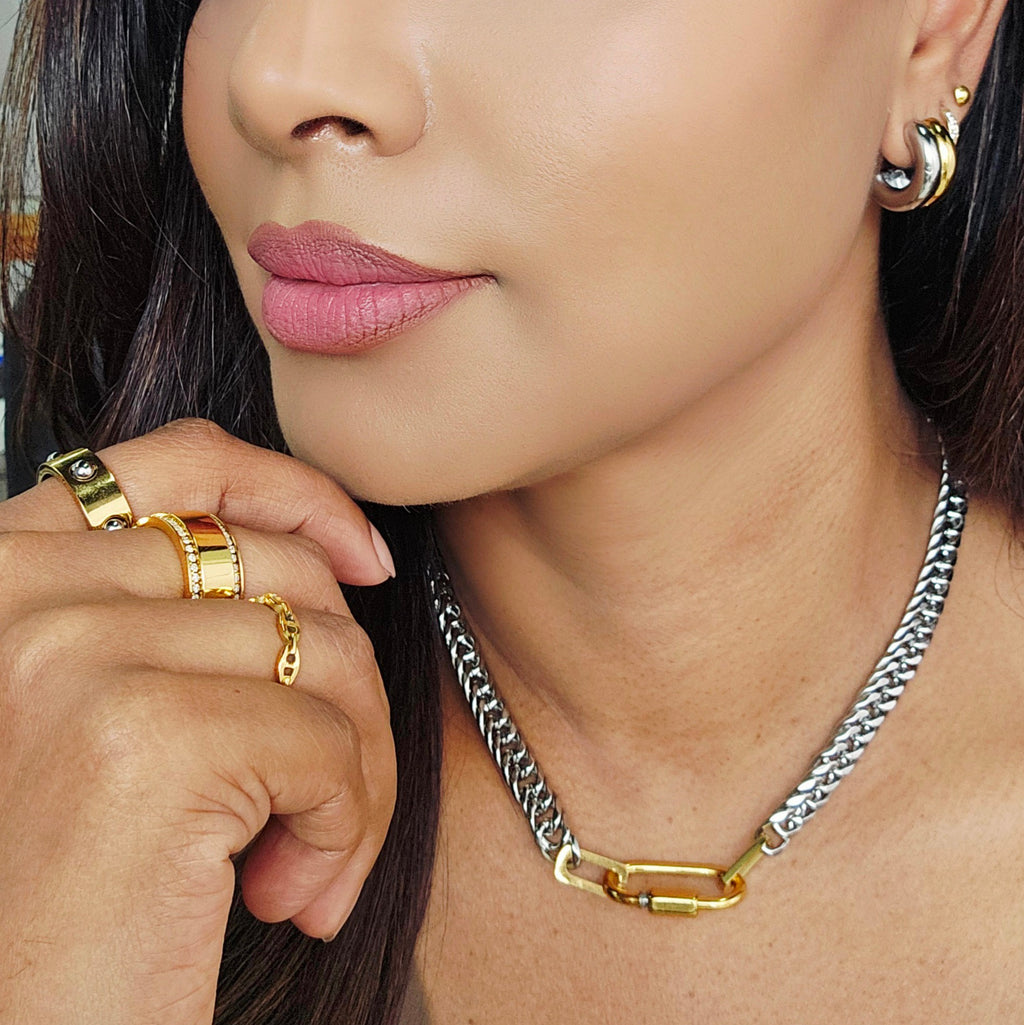 CHUNKY CHAIN-LINK TWO TONE NECKLACE
