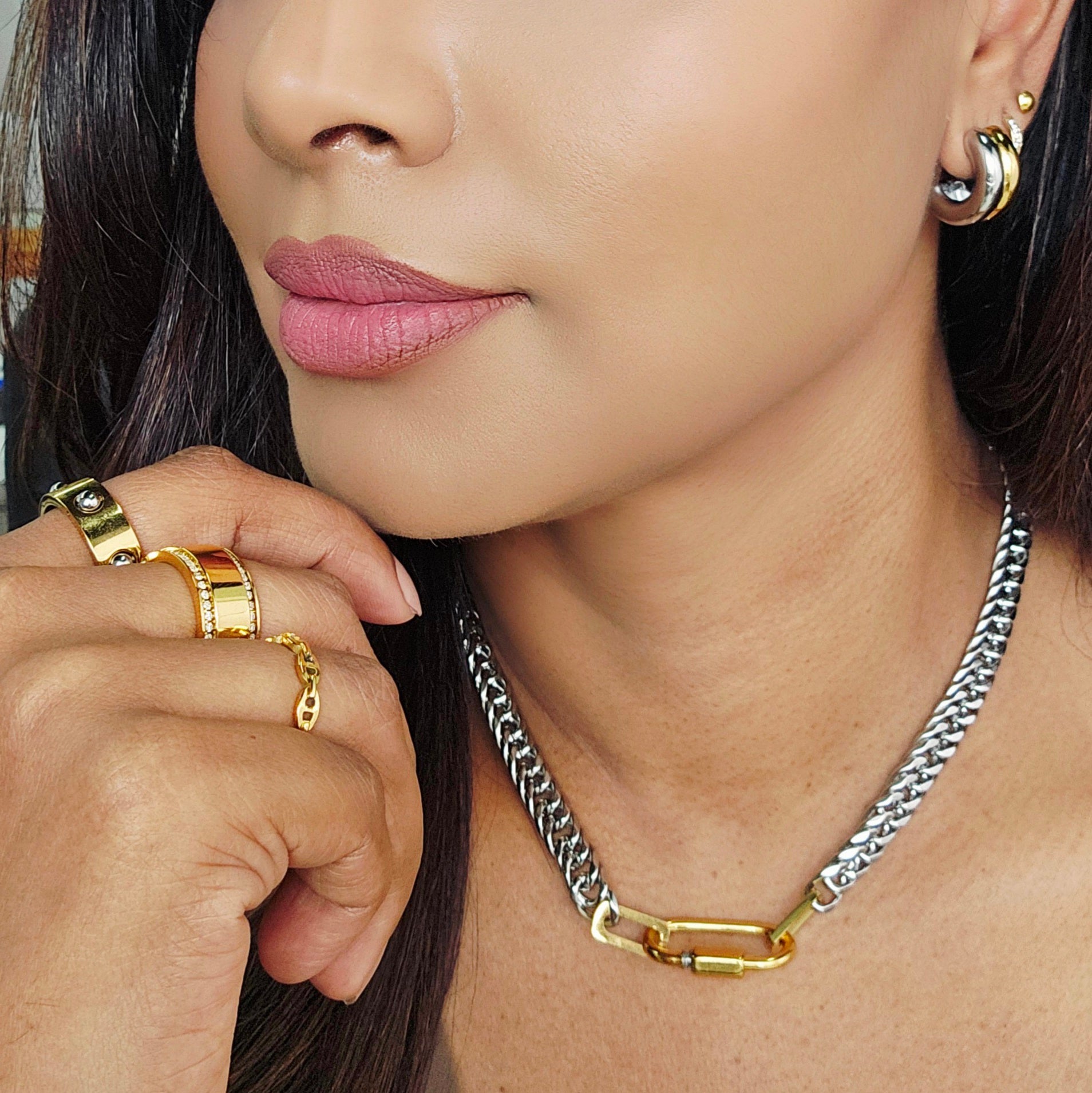 CHUNKY CHAIN-LINK TWO TONE NECKLACE