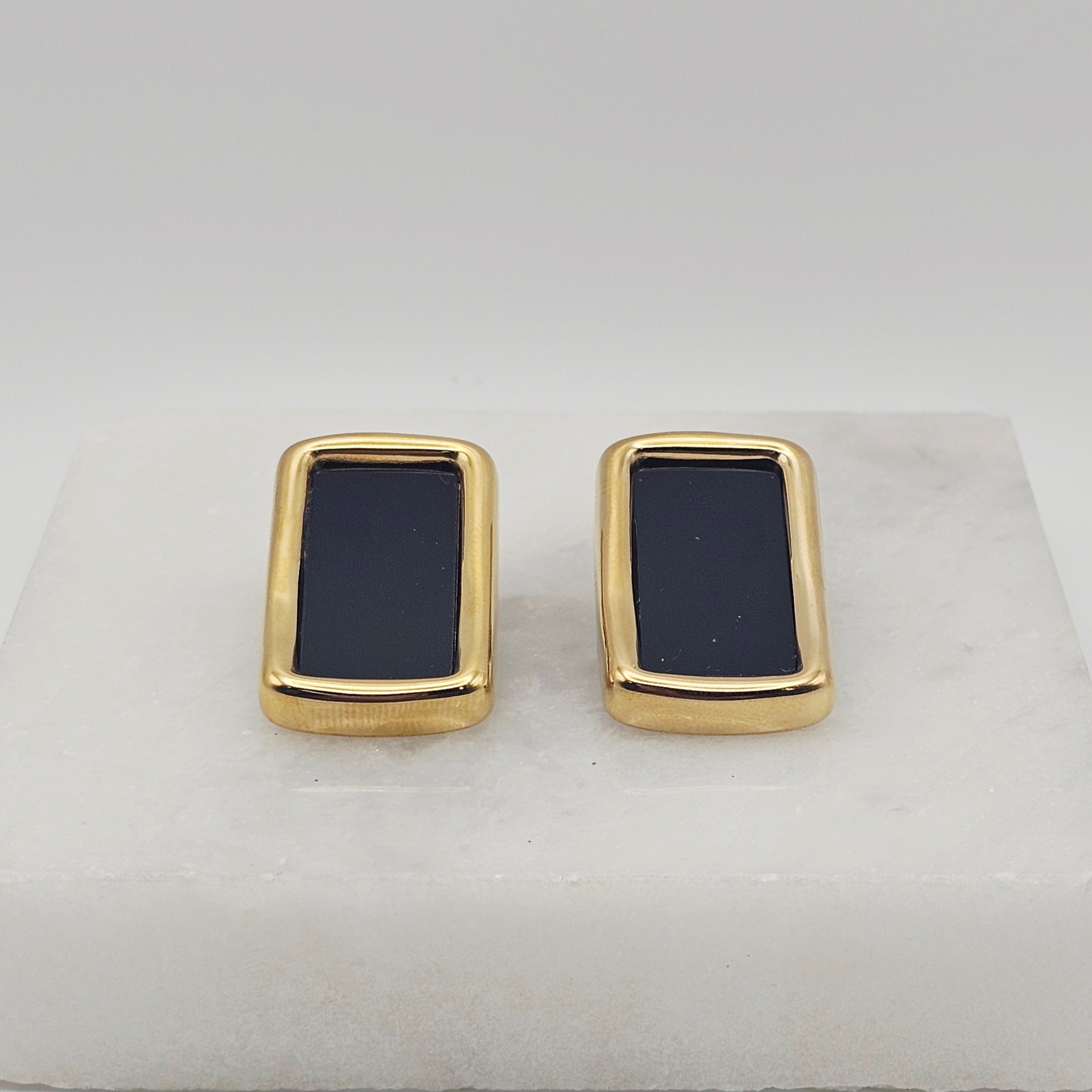 BROOKE EARRING CLASSIC GOLD AND BLACK