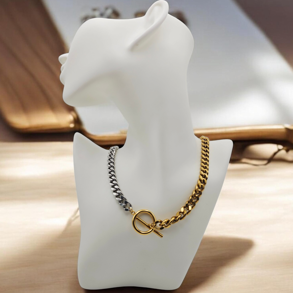 REAGAN CHAINLINK NECKLACE