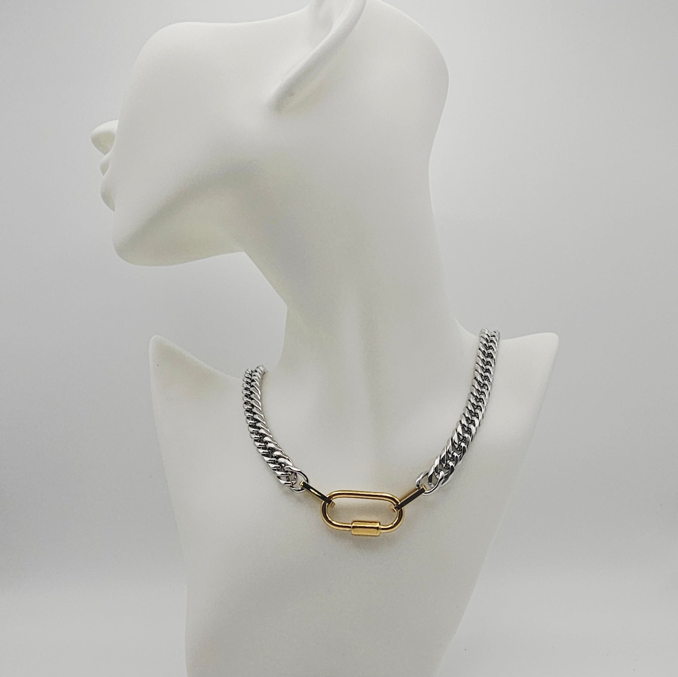 CHUNKY CHAIN-LINK TWO TONE NECKLACE