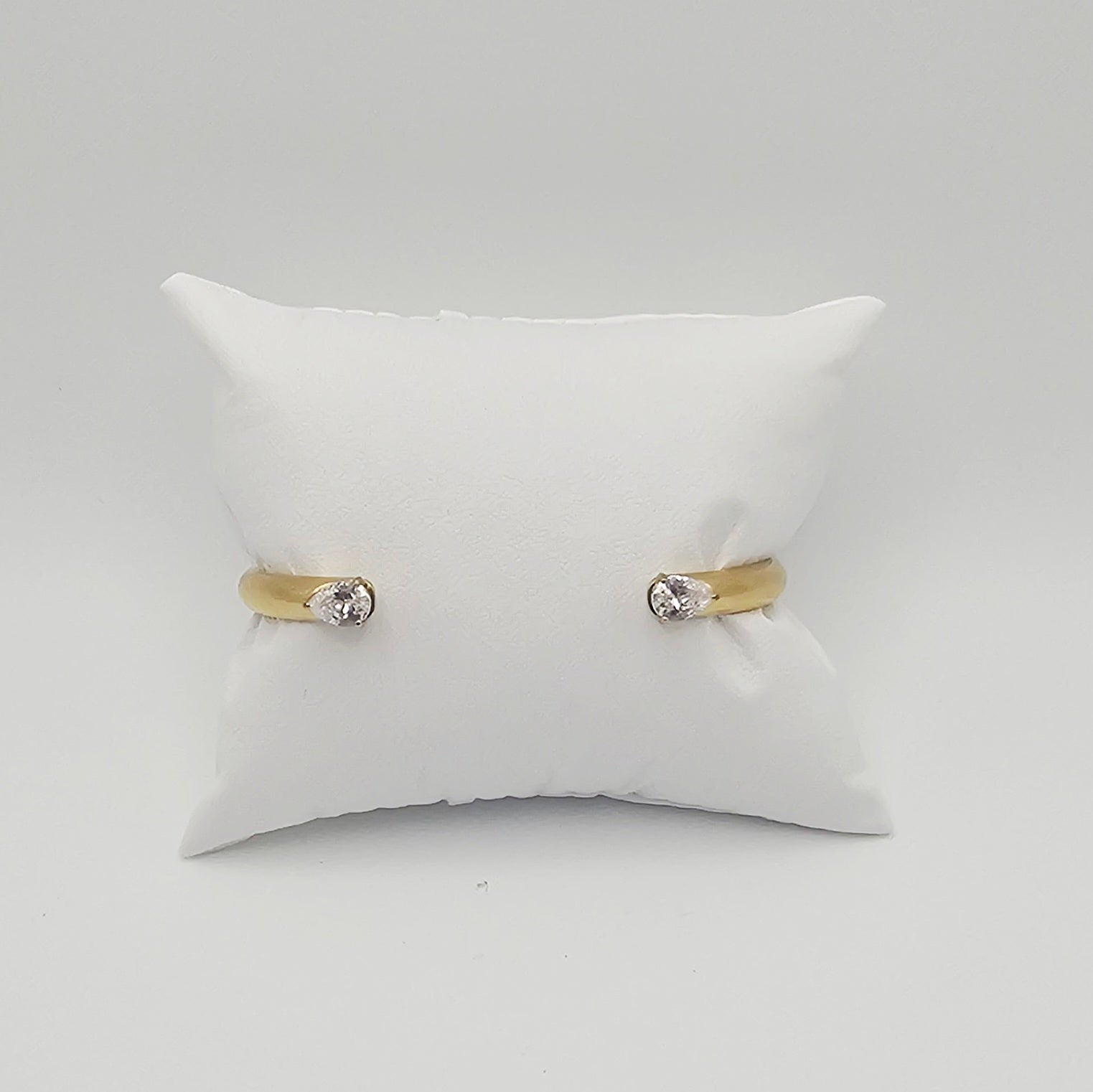 WHITNEY GOLD BRACELET WATER RESISTANT