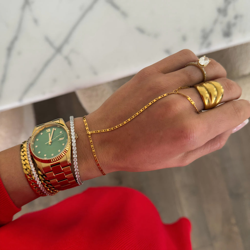 DIVA HAND CHAIN GOLD WATER RESISTANT