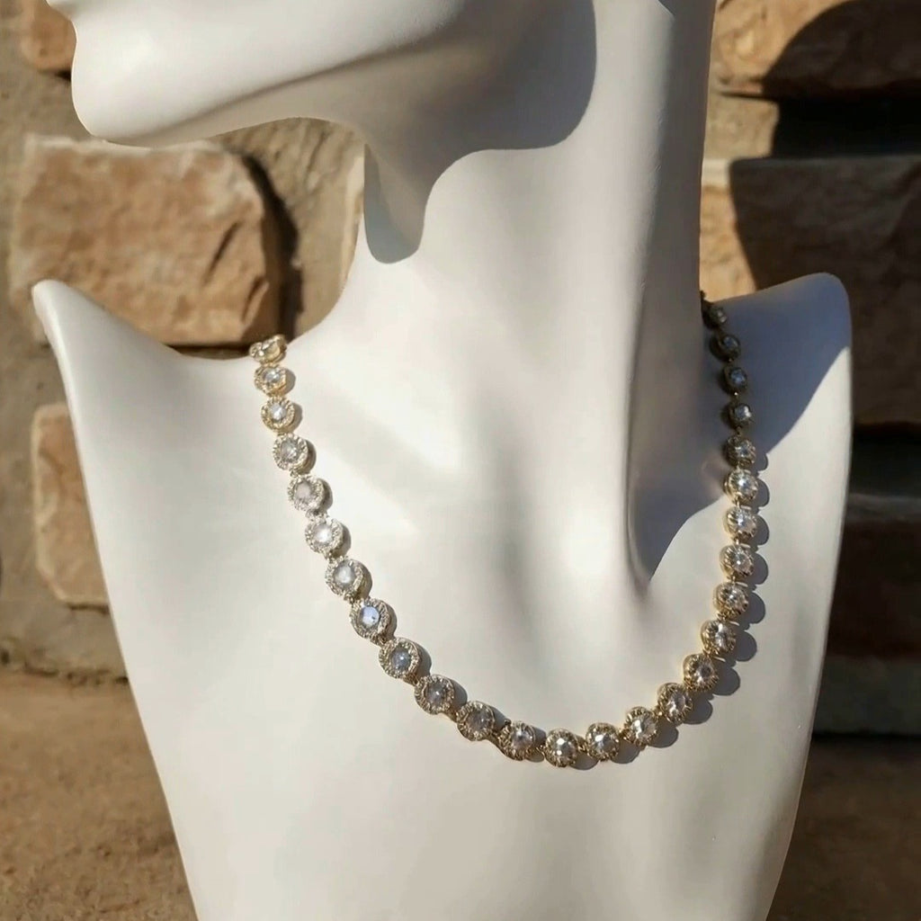 ROSIE ELEGANT DIAMOND NECKLACE